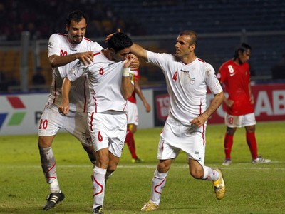 Indonesia Dibantai di Kandang