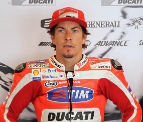 Hayden Sukses Jalani Operasi Pergelangan Tangan