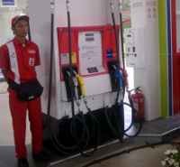 Bensin Premium Naik Rp 1000/Liter Cuma Pepesan Kosong