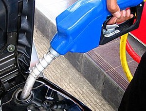 Bensin Premium Naik Rp 1000/Liter Cuma Pepesan Kosong