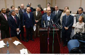 Ketika Para Jutawan Rame-rame Minta Dipajaki Lebih Besar