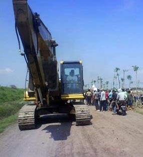 Korban Lumpur Lapindo Usir Pekerja Perbaikan Tanggul