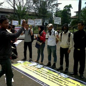 Tolak RUU Perguruan Tinggi, GMB Gelar Aksi di Gedung Sate