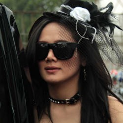 Rumah Kebakaran, Mulan Jameela Gemetaran