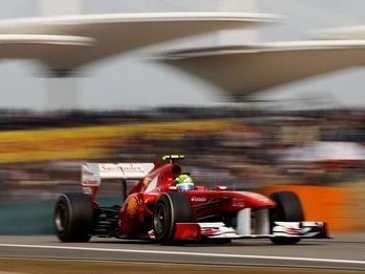 2011, Ferrari Dapat Ponten Merah