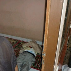 Pria Uzur Meninggal Terbaring Beralas Sajadah