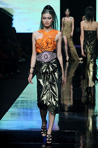 Kanaya Tabitha Perfect Tomorrow With Colors. Jakarta Fashion Week 2012 at Pacific Place Ground Floor. Jakarta. [Foto: Mohammad Abduh/Wolipop]