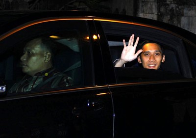 Malam Midodareni, Ibas Kunjungi Aliya