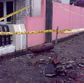 Benda Mirip Proyektil Meriam Hebohkan Warga PSM Kircon