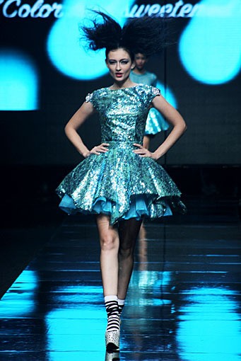 Adesagi Kierana Colors Had Sweetened my Life. Jakarta Fashion Week 2012 at Pacific Place Ground Floor. Jakarta. [Foto: Mohammad Abduh/Wolipop]