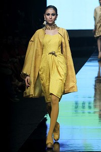 Tuty Cholid Colors Are Presenting my Passion and Imagination. Jakarta Fashion Week 2012 at Pacific Place Ground Floor. Jakarta. [Foto: Mohammad Abduh/Wolipop]