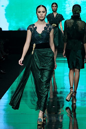 Era Soekamto The Journey of Life Has Been Coloring me and Colors Had Inspired my Life. Jakarta Fashion Week 2012 at Pacific Place Ground Floor. Jakarta. [Foto: Mohammad Abduh/Wolipop]