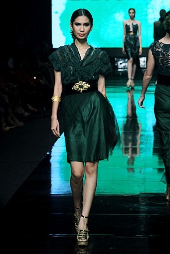 Era Soekamto The Journey of Life Has Been Coloring me and Colors Had Inspired my Life. Jakarta Fashion Week 2012 at Pacific Place Ground Floor. Jakarta. [Foto: Mohammad Abduh/Wolipop]