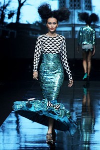 Adesagi Kierana Colors Had Sweetened my Life. Jakarta Fashion Week 2012 at Pacific Place Ground Floor. Jakarta. [Foto: Mohammad Abduh/Wolipop]