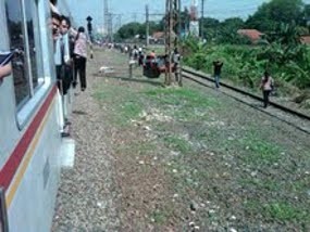 Kabel Dicuri, Lalu Lintas KRL di Stasiun Manggarai Kacau