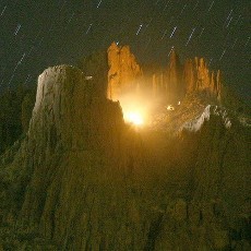 Pesawat Tabrak Gunung di Arizona, Seluruh Penumpang Diduga Tewas
