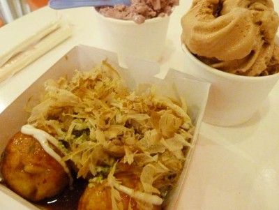 Nyam Nyam... Ngemil Takoyaki!