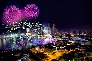 Rayakan Natal & Tahun Baru Tak Terlupakan di Singapura