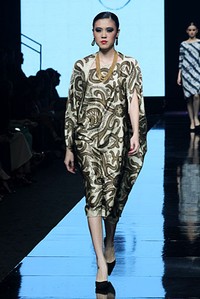 Oscar Lawalata The Culture Incarnation. Jakarta Fashion Week 2012 at Pacific Place Ground Floor. Jakarta. [Foto: Mohammad Abduh/Wolipop]