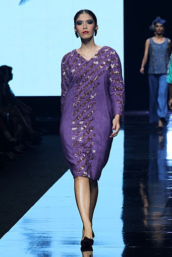 Oscar Lawalata The Culture Incarnation. Jakarta Fashion Week 2012 at Pacific Place Ground Floor. Jakarta. [Foto: Mohammad Abduh/Wolipop]