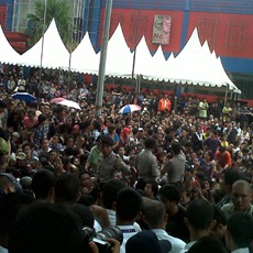 Ricuh Antrean BlackBerry di Indonesia Mendunia