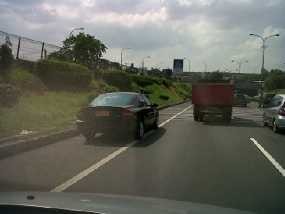 Kecuali Darurat & Dikawal, Mobil TNI pun Tak Boleh Lewat Bahu Jalan Tol