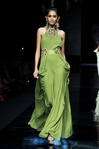 Sebastian Gunawan Charming Blend. Jakarta Fashion Week 2012 at Pacific Place Ground Floor. Jakarta. [Foto: Mohammad Abduh/Wolipop]