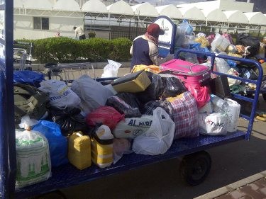 Menangis Melihat Barang Tercecer Jamaah di Madinah