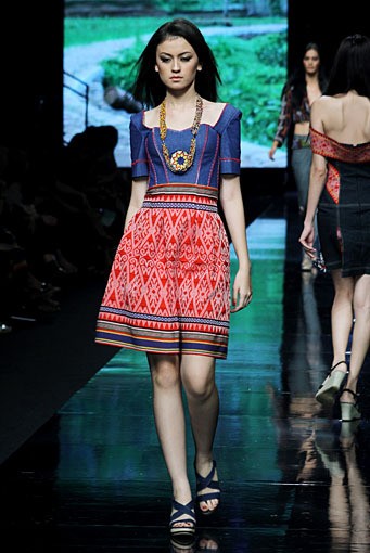 Uke Toegimin Exotic Rustic. Jakarta Fashion Week 2012 at Pacific Place Ground Floor. Jakarta. {Foto: Mohammad Abduh/Wolipop]