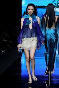 Oki Wong La Mer. Jakarta Fashion Week 2012 at Pacific Place Ground Floor. Jakarta. [Foto: Mohammad Abduh/Wolipop]