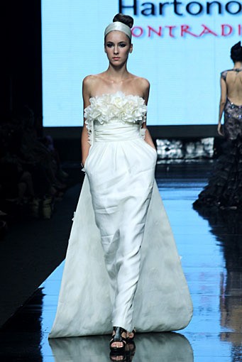 Hartono Gan Contradiction. Jakarta Fashion Week 2012 at Pacific Place Ground Floor. [Foto: Mohammad Abduh/Wolipop]