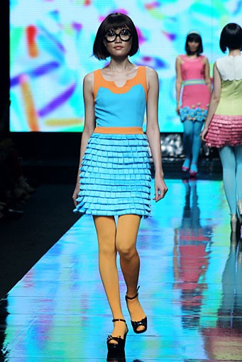 Junie Kwanda Ribbonholic. Jakarta Fashion Week 2012 at Pacific Place Ground Floor. Jakarta. [Foto: Mohammad Abduh/Wolipop]