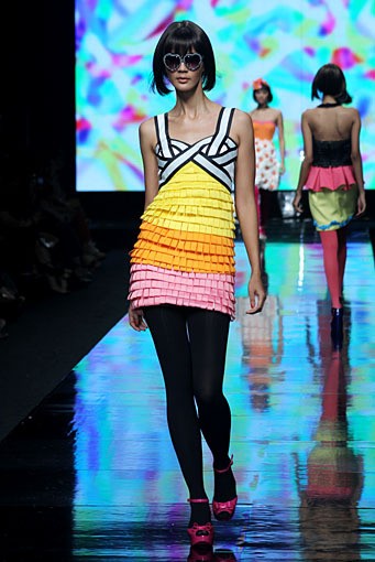 Junie Kwanda Ribbonholic. Jakarta Fashion Week 2012 at Pacific Place Ground Floor. Jakarta. [Foto: Mohammad Abduh/Wolipop]