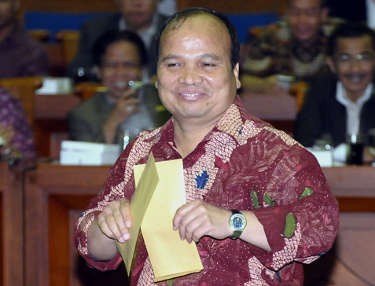 Yunus Husein Dicecar Komisi III Soal Kasus Century