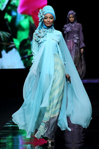 Adhy & Alie The Floral. Jakarta Fashion Week 2012 at Pacific Place Ground Floor. Jakarta. [Foto1: Mohammad Abduh/Wolipop]