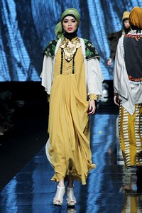 Merry Pramono Pirale Style. Jakarta Fashion Week 2012 at Pacific Place Ground Floor. Jakarta. [Foto: Mohammad Abduh/Wolipop]