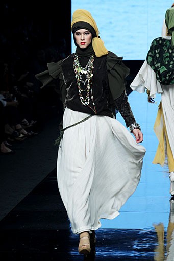 Merry Pramono Pirale Style. Jakarta Fashion Week 2012 at Pacific Place Ground Floor. Jakarta. [Foto: Mohammad Abduh/Wolipop]