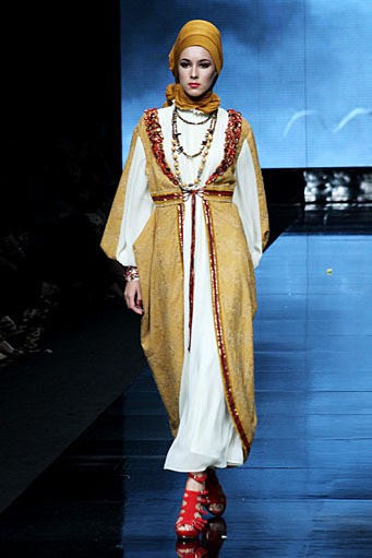 Merry Pramono Pirale Style. Jakarta Fashion Week 2012 at Pacific Place Ground Floor. Jakarta. [Foto: Mohammad Abduh/Wolipop]