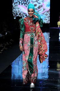 Herman Nauary Ekspresi Culture, Pacific Place Ground Floor Jakarta Fashion Week 2012. (Photo by Mohammad Abduh/Wolipop)