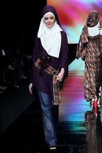 Najua Yanti Bellabaric. Jakarta Fashion Week 2012 at Pacific Place Ground Floor. Jakarta. [Foto: Mohammad Abduh/Wolipop]