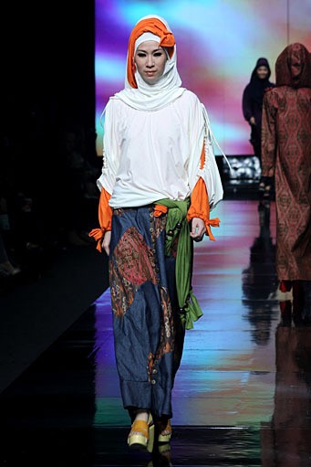 Najua Yanti Bellabaric. Jakarta Fashion Week 2012 at Pacific Place Ground Floor. Jakarta. [Foto: Mohammad Abduh/Wolipop]