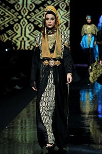 Lia Afif Burning In The Dazzle. Jakarta Fashion Week 2012 at Pacific Place Ground Floor. Jakarta. [Foto: Mohammad Abduh/Wolipop]