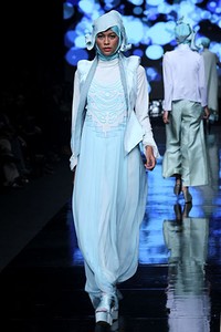 Irna Mutiara Wonderful Growth. Jakarta Fashion Week 2012 at Pacific Place Ground Floor. Senayan. Jakarta. [Foto: Mohammad Abduh/Wolipop]