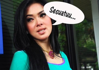 5 Tren Karya Syahrini