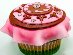 Cupcake Termahal Bertahta Berlian