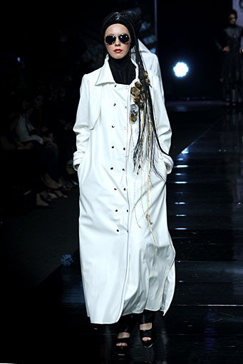Hanni Hannanto Hjab Rock. Jakarta Fashion Week 2012 at Pacific Place Ground Floor. Jakarta. [Foto: Mohammad Abduh/Wolipop]