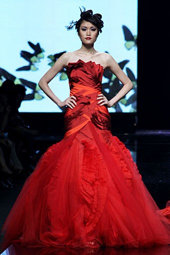 Soko Wiyanto Diagramma. Jakarta Fashion Week 2012 at Pacific Place Ground Floor. Jakarta. [Foto: Mohammad Abduh/Wolipop]