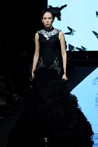 Soko Wiyanto Diagramma. Jakarta Fashion Week 2012 at Pacific Place Ground Floor. Jakarta. [Foto: Mohammad Abduh/Wolipop]