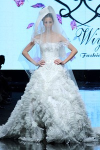 Soko Wiyanto Diagramma. Jakarta Fashion Week 2012 at Pacific Place Ground Floor. Jakarta. [Foto: Mohammad Abduh/Wolipop]