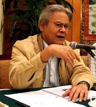 Erry Riyana: KPK di Masa Datang Tanggung Jawab Komisi III!